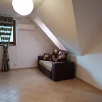 Vakantiehuis Kuria Nyaralo