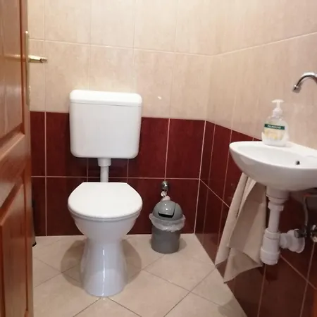 Casa de Férias Kuria Nyaralo Badacsonytomaj