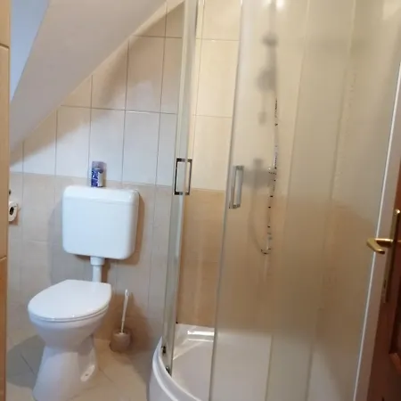 Kuria Nyaralo Casa de Férias Badacsonytomaj